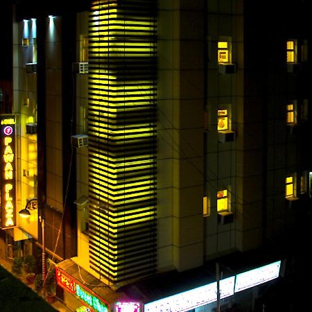 Hotel Pawan Plaza Near Sir Ganga Ram Hospital Delhi  Ngoại thất bức ảnh