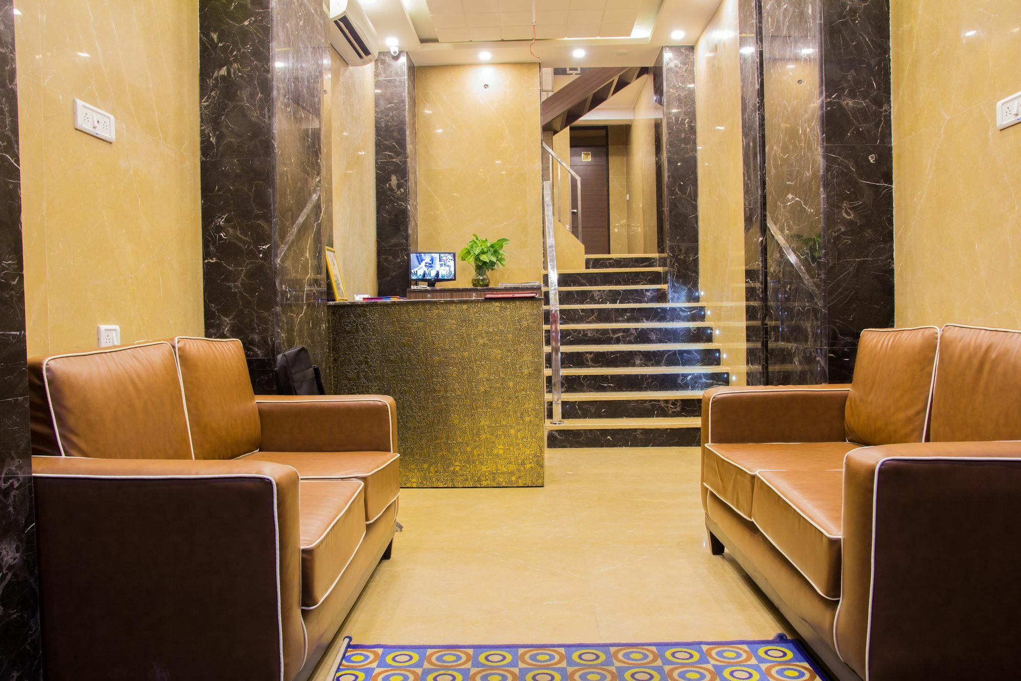 Hotel Pawan Plaza Near Sir Ganga Ram Hospital Delhi  Ngoại thất bức ảnh